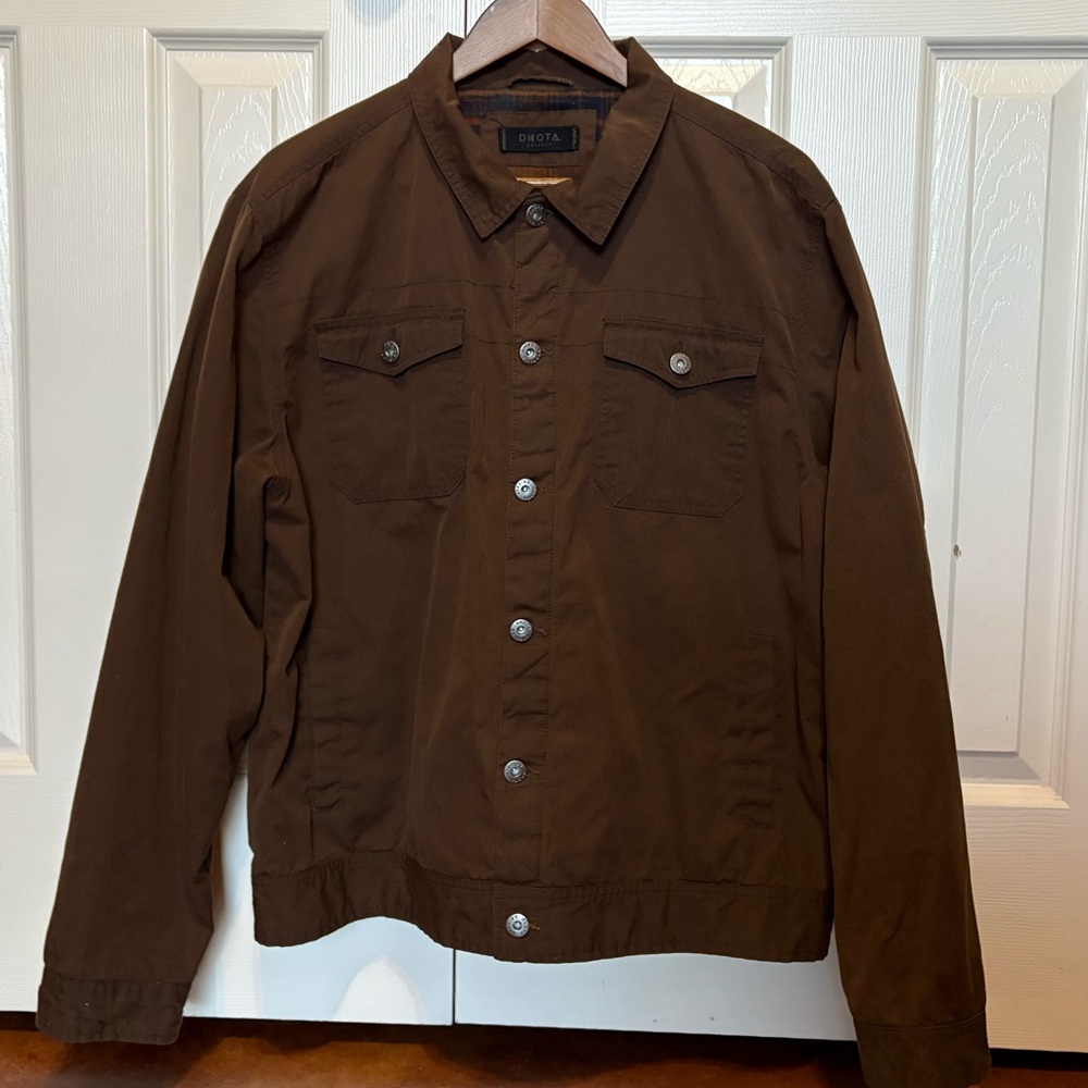 Dakota Grizzly Men’s Flannel Lined Jacket. Size Large. Brown